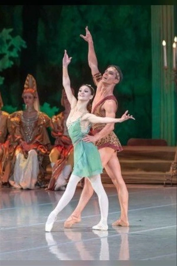 Эсмеральда  в  Минске 10 апреля 2026 года